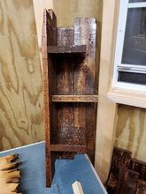 Load image into Gallery viewer, Pallet Corner shelf