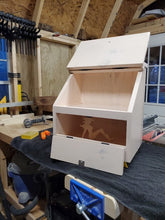 Load image into Gallery viewer, Bread Box