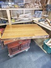 Load image into Gallery viewer, Dog Crate Topper